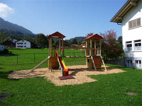 Spielplatz Kindergarten Latz